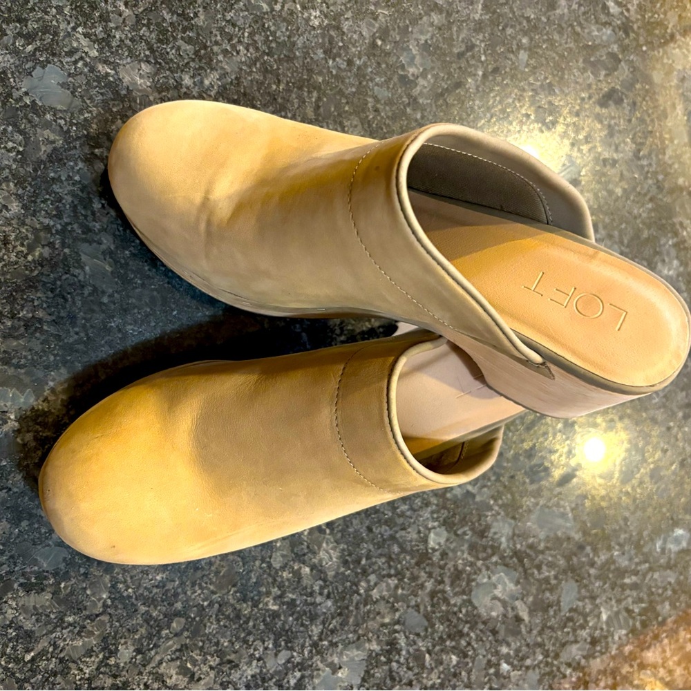 Loft brand wooden clogs